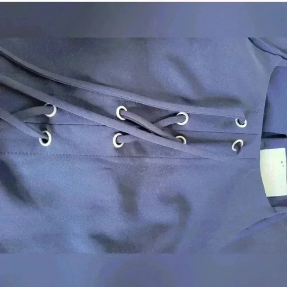 Skies are Blue Navy Blue Grommet Faux Lace Up Front Dress XS EUC Spring Summer - Picture 4 of 5